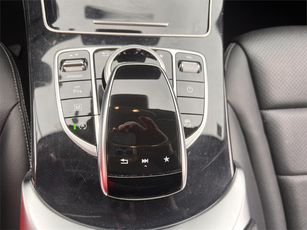 Foto 10 MERCEDES GLC 250D AMG LINE