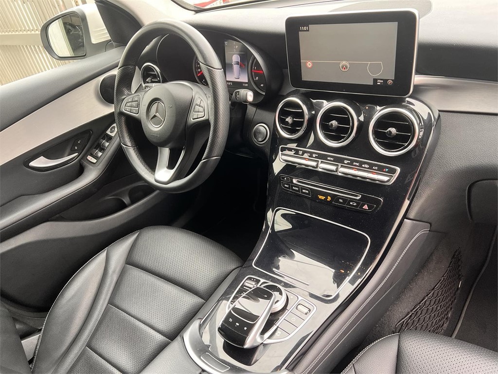 Foto 4 MERCEDES GLC 250D AMG LINE