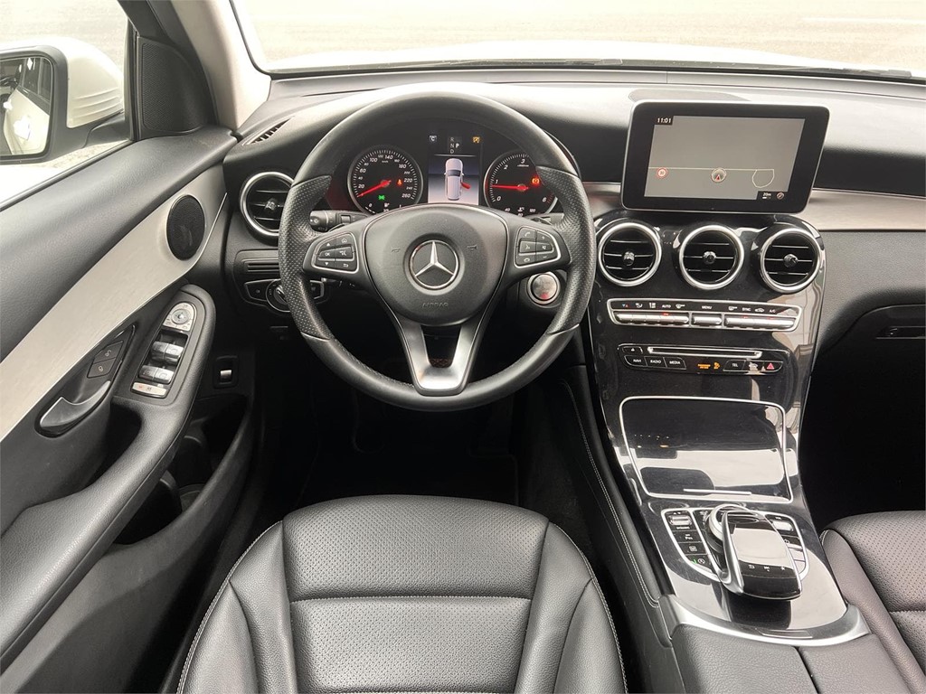 Foto 6 MERCEDES GLC 250D AMG LINE