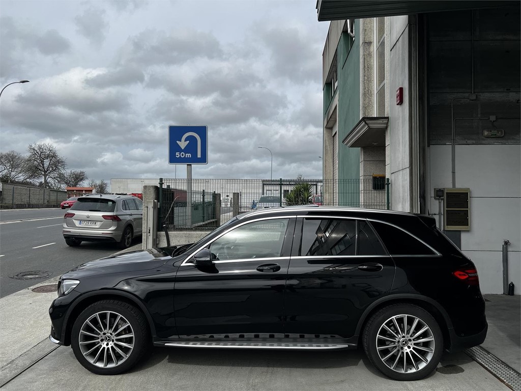 Foto 14 MERCEDES GLC 250D AMG LINE