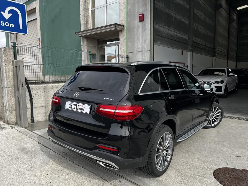 Foto 16 MERCEDES GLC 250D AMG LINE