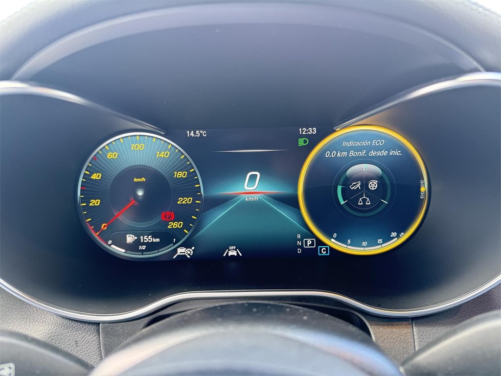 Foto 24 MERCEDES GLC 300D 9G-TRONIC AMG LINE