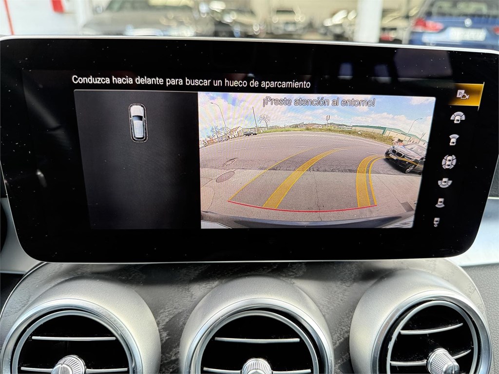 Foto 37 MERCEDES GLC 300D 9G-TRONIC AMG LINE