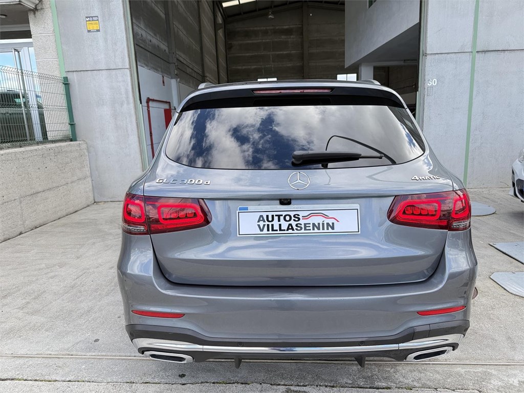 Foto 39 MERCEDES GLC 300D 9G-TRONIC AMG LINE