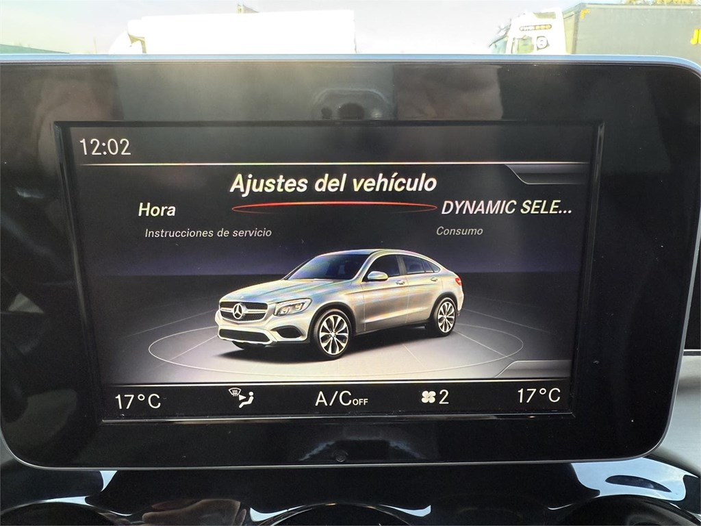 Foto 15 MERCEDES GLC COUPE 220D AMG LINE