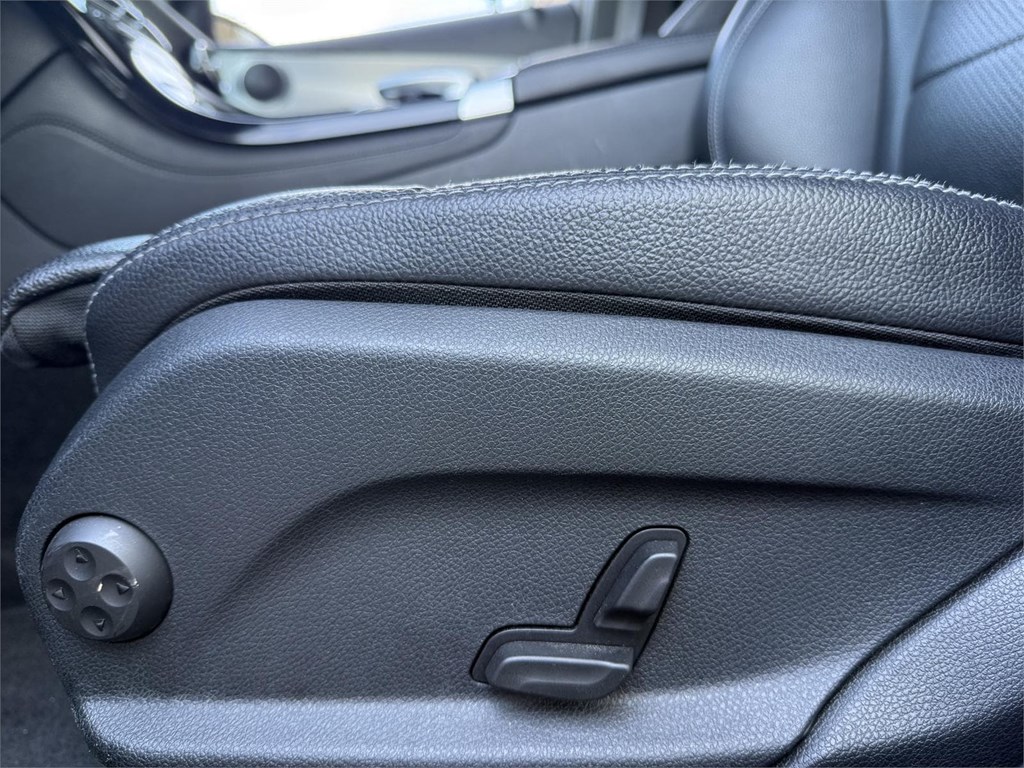 Foto 19 MERCEDES GLC COUPE 220D AMG LINE
