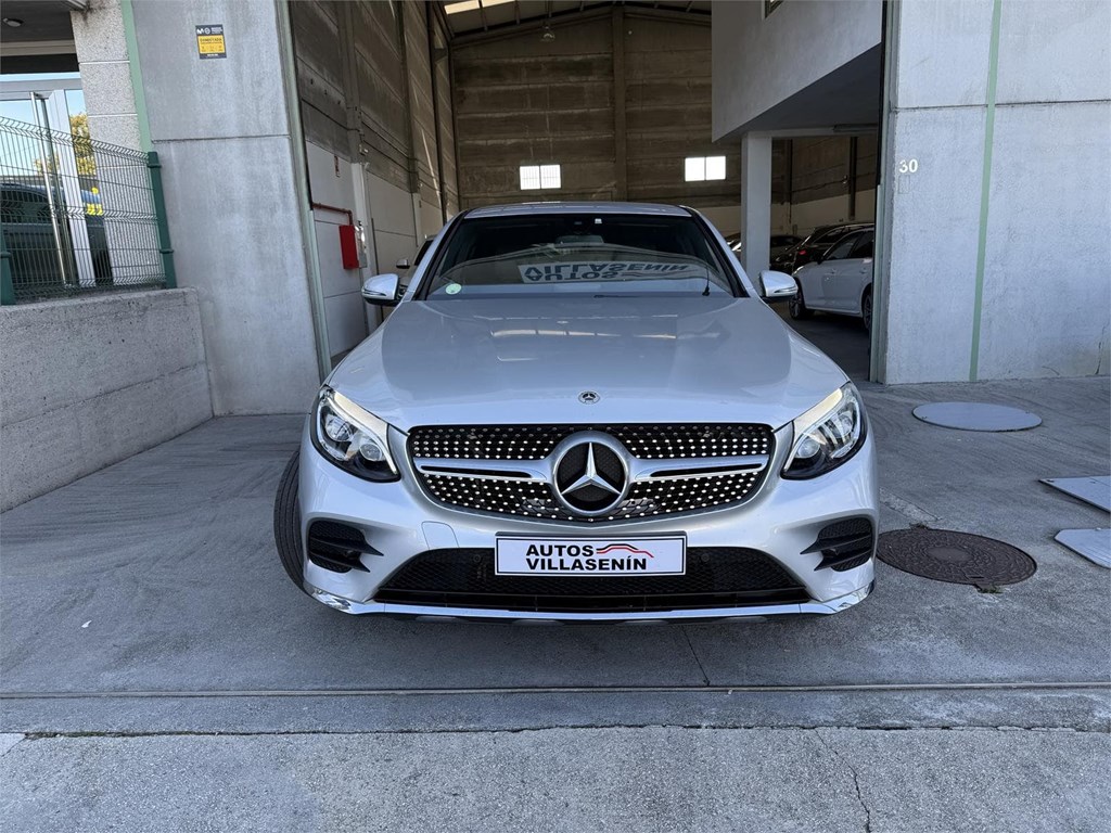 Foto 2 MERCEDES GLC COUPE 220D AMG LINE