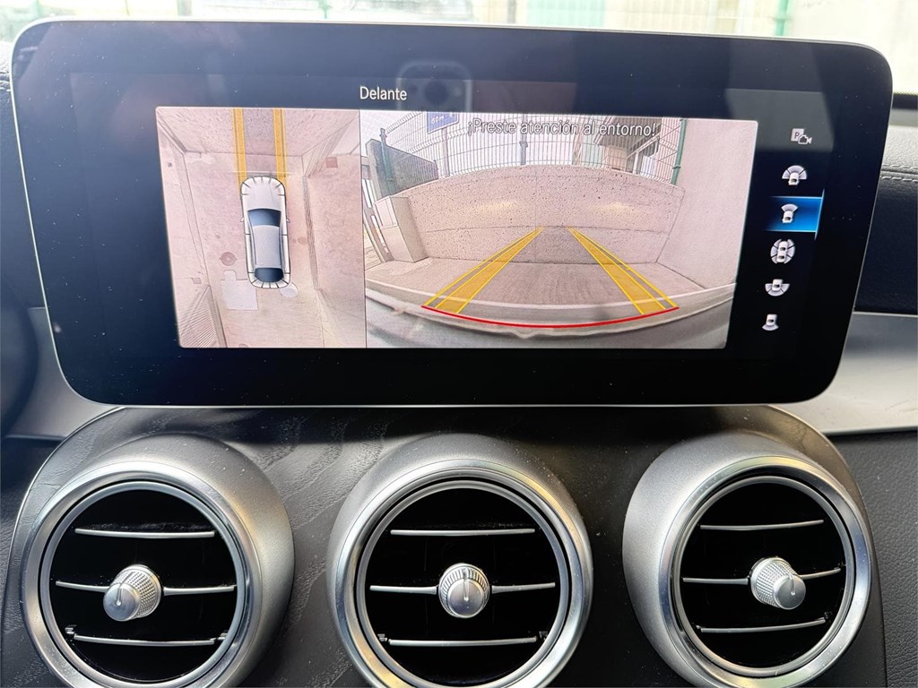 Foto 23 MERCEDES GLC COUPE 220D AMG LINE