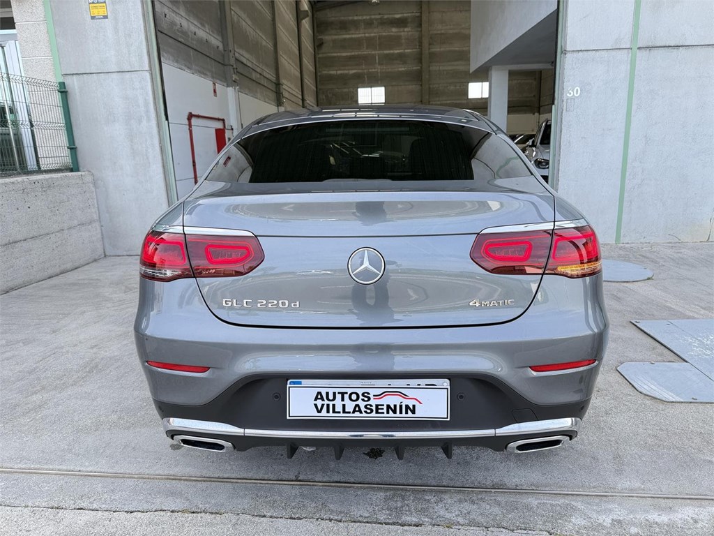 Foto 29 MERCEDES GLC COUPE 220D AMG LINE