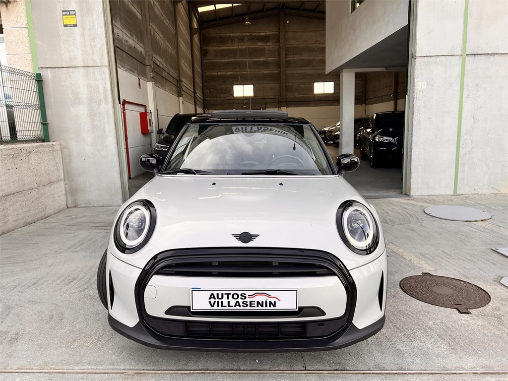 Foto 2 MINI COOPER AUT CAMDEN 5 PUERTAS
