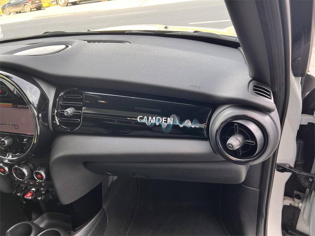 Foto 5 MINI COOPER AUT CAMDEN 5 PUERTAS