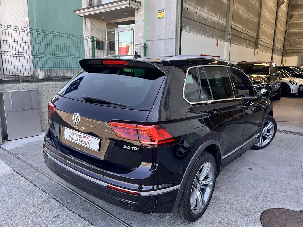 Foto 32 VOLKSWAGEN TIGUAN RLINE 2.0TDI DSG