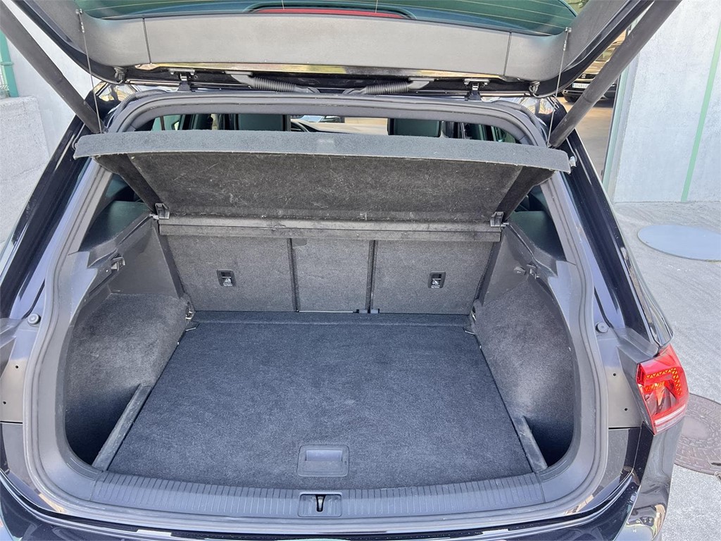 Foto 37 VOLKSWAGEN TIGUAN RLINE 2.0TDI DSG
